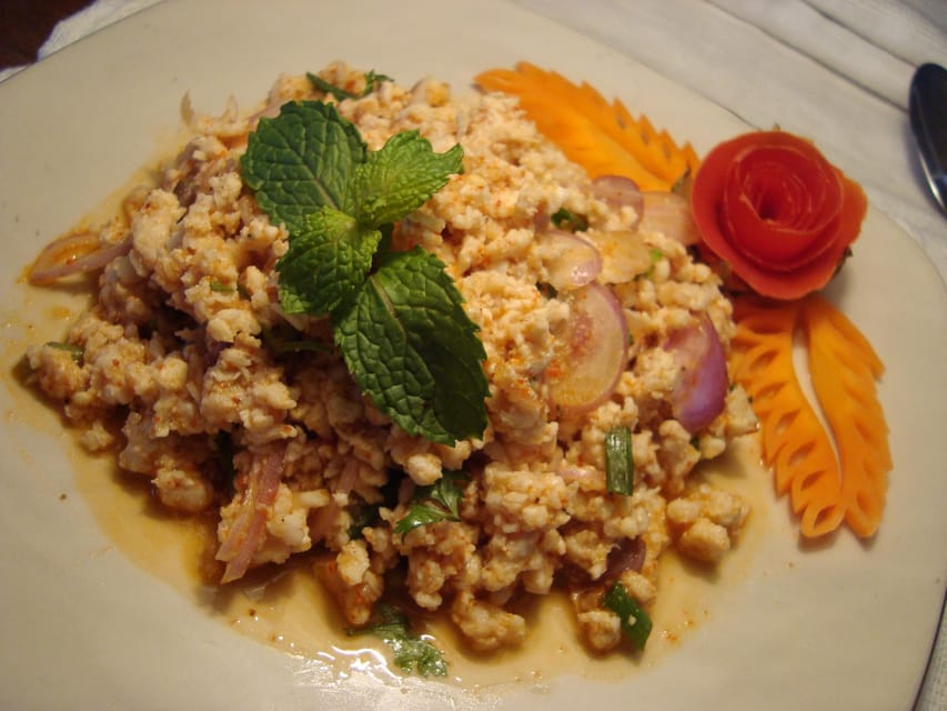 Bangkok: Cook authentic Thai food with Smart Cook - Cooking the curry: green curry, Pha Naeng, or Kao Soi with chicken