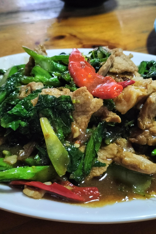 Bangkok: Cook authentic Thai food with Smart Cook - Where to meet and how to get there near the Giant Swings