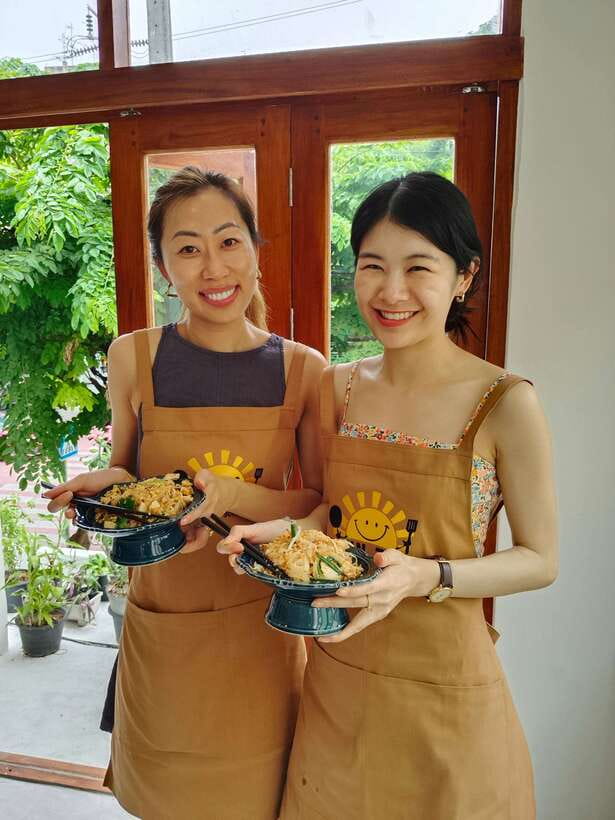 Bangkok: Cooking Class + Tuk Tuk Ride + Market Tour - Inside the market: tasting, herbs, coconut craft, and one spiritual moment