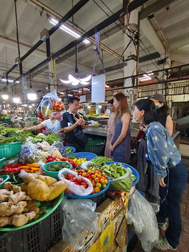 Bangkok: Cooking Class + Tuk Tuk Ride + Market Tour - Meeting at Arun Thai Cooking School (and why location matters)