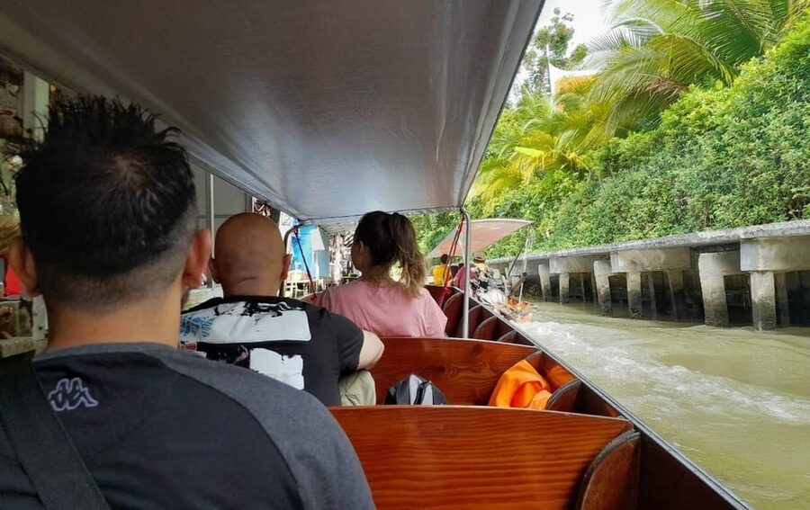 Bangkok: Damnoen Floating Market & Train Market Private Tour - Food timing: Pad Thai, Tom Yum, and Mango Sticky Rice