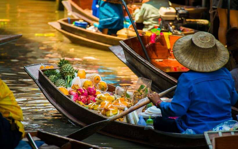 Bangkok: Damnoen Saduak and Train Market with Boat Ride - Food and drinks: what’s included, what you’ll pay for