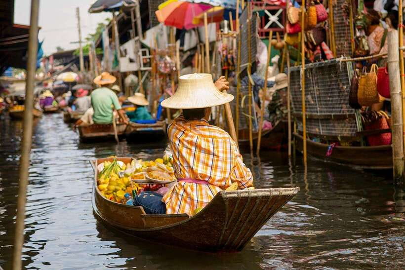 Bangkok: Damnoen Saduak Market and Maeklong Railway Market - Key moments that make this trip worth it