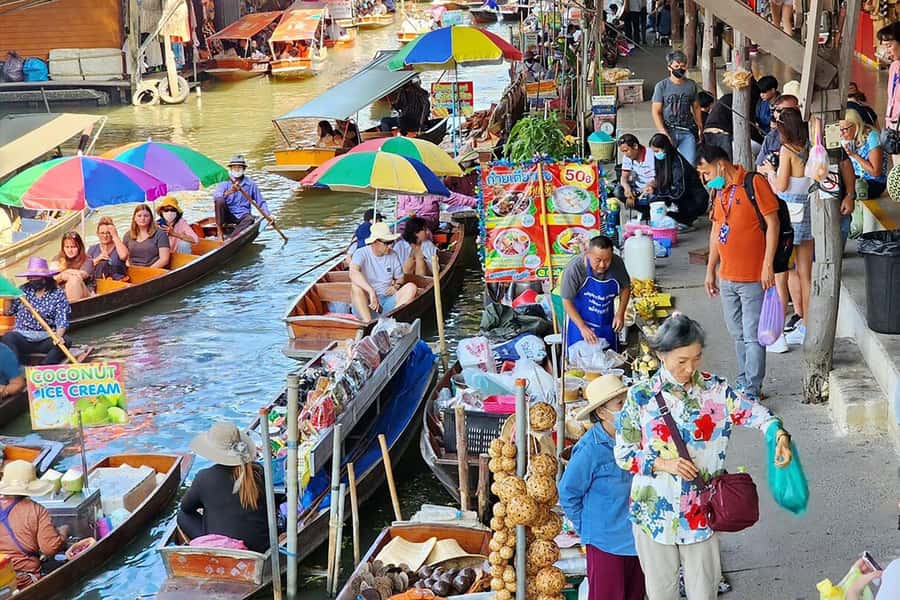Bangkok: Damnoen Saduak Market & Kayaking Adventure - Markets, Canals, and One Very Happy Dog: The Shape of This Day