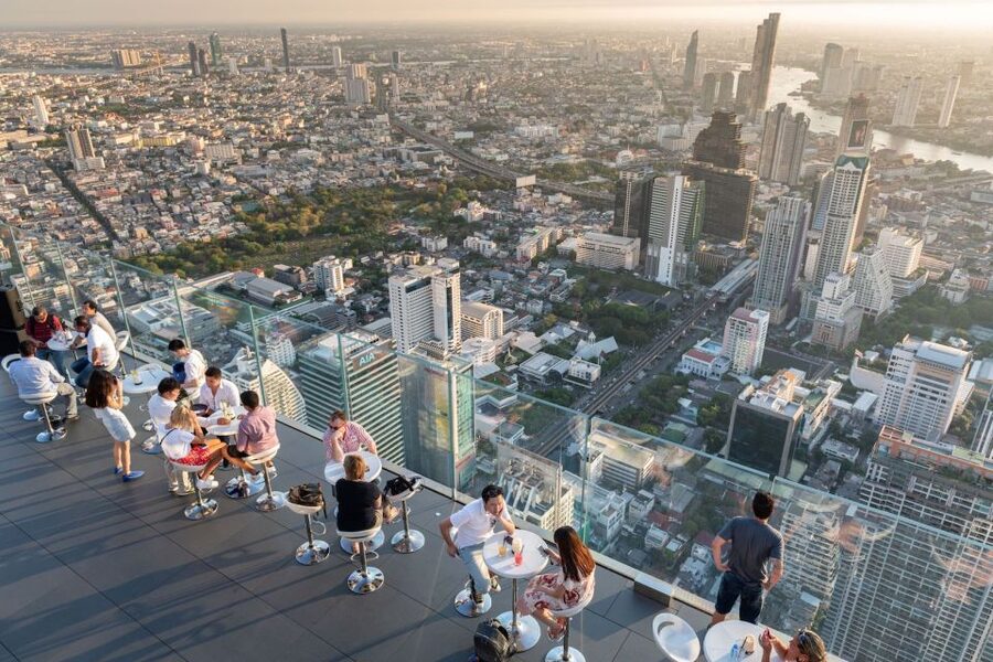 Bangkok: Damnoen Saduak, Train Market & Mahanakhon Day Trip - Price and Value: Why This Tour Often Feels Like a Bargain