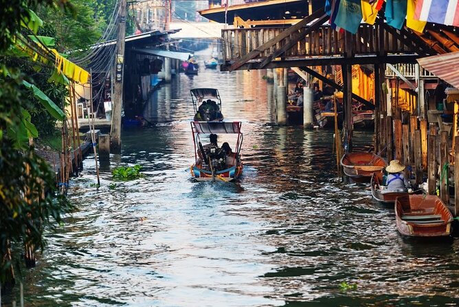 Bangkok Damnoen Saduak, Train Market, Mahanakhon Skywalk - What This Day Trip Is Really Like: Pace, Photos, and Group Size