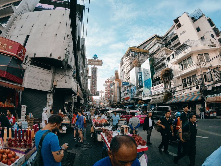 Bangkok: Discover a Taste of Chinatown – 2 Hr Walking Tour - How the No-Fixed-Itinerary Tasting Works (and Why It’s Smart)