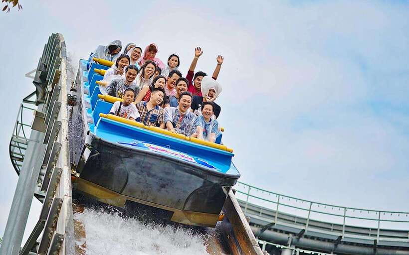 Bangkok: Dream World Unlimited Ride Ticket with Lunch - The Seven Themed Zones and 40+ Rides: The Best Way to Spend Your Energy