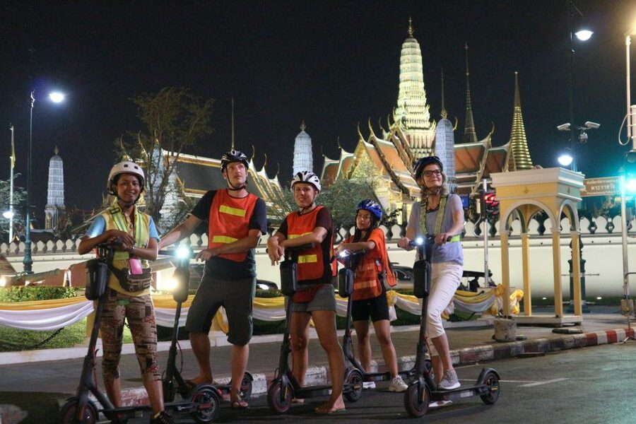 Bangkok: E-Scooter Night Tour with Local Street Food - Your route starts with iconic views, then takes backstreets