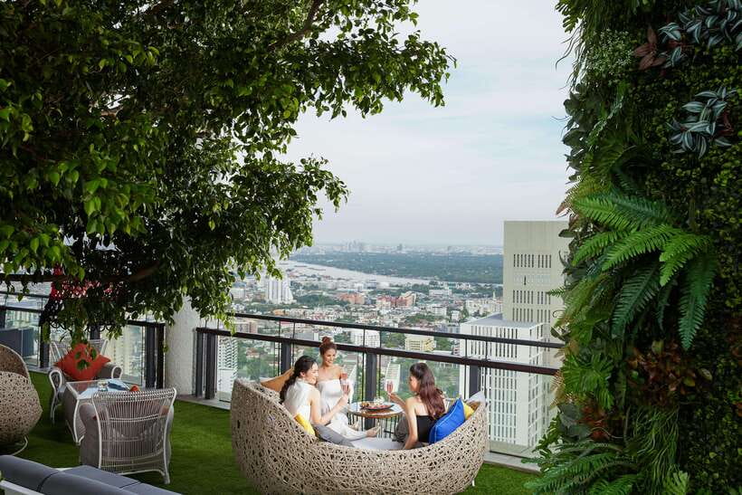 Bangkok: Enjoy Fine Thai Food with Panoramic Rooftop Views - A 52nd-floor rooftop meal at Banyan Tree Bangkok