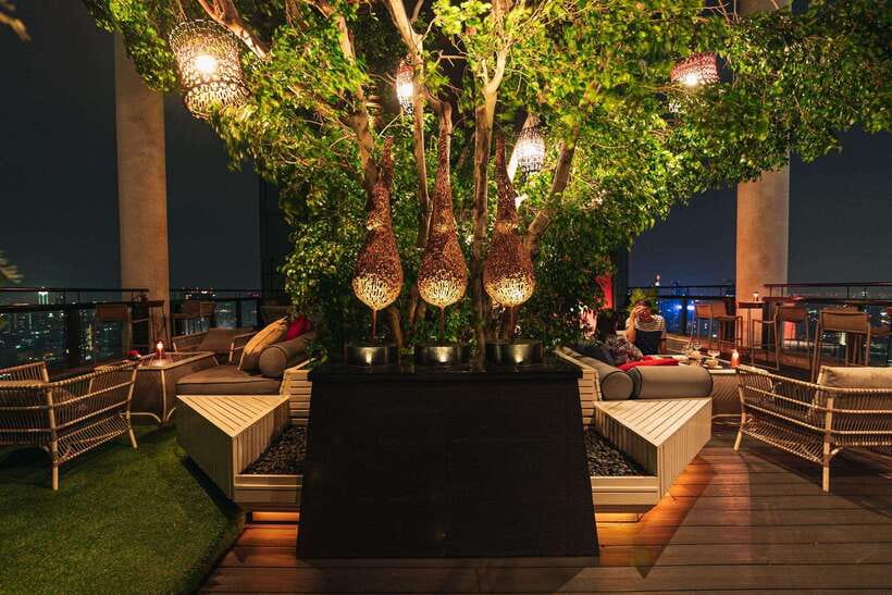 Bangkok: Enjoy Fine Thai Food with Panoramic Rooftop Views - Who this rooftop dinner suits best