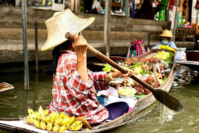 Bangkok: Floating Market and Train Market Experience - Maeklong Railway Market: the wow moment and how to enjoy it