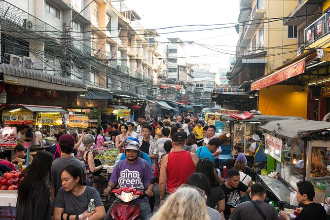 Bangkok Food Tour with a Local: China Town Feast for Foodies 100% Personalized - The tastings: what 6–8 bites can actually look like