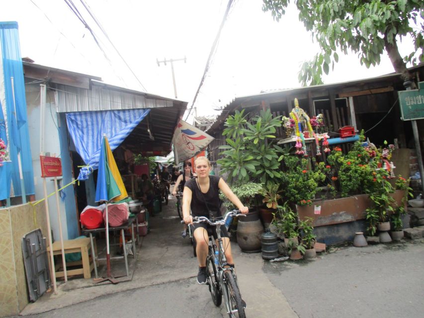 Bangkok Full-Day Bike Tour with Boat Transfer and Lunch - Key things to know before you go