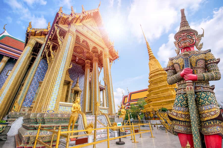 Bangkok: Full-Day Private Customized Tour with Transport - Rattanakosin Island: Wat Pho, Grand Palace, and Wat Arun Without the Chaos