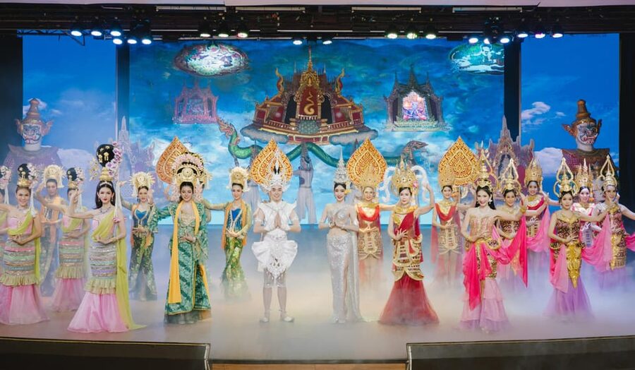 Bangkok: Golden Dome Cabaret Show Entry Ticket - Who Should Book, and Who Should Skip This One?