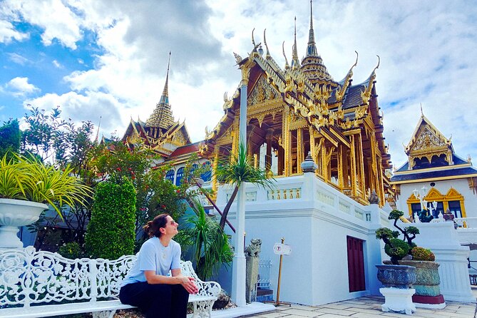 Bangkok Grand Palace and Temples Private Tour - Getting to the temples: hotel pickup and air-conditioned comfort