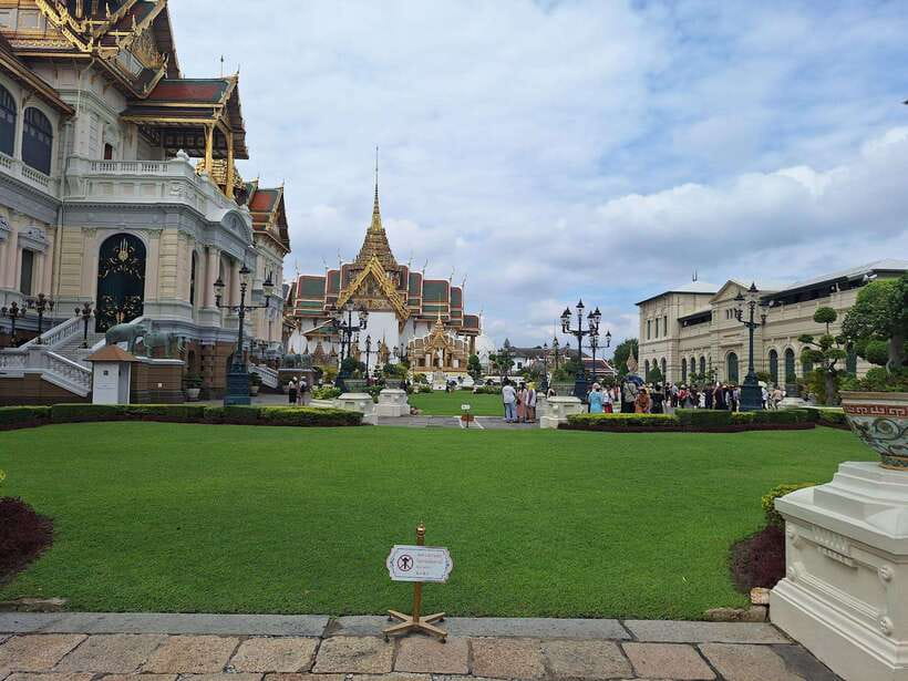 Bangkok Grand Palace & Emerald Buddha Flexible Pass w/ Audio - Grand Palace Buildings: Gold Leaf, Carving, and Big Visual Impact