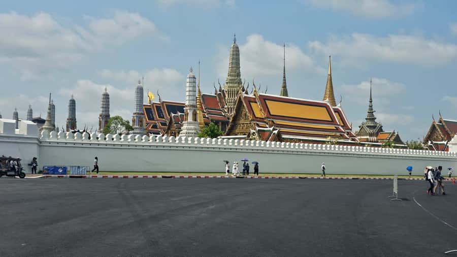 Bangkok: Grand Palace, Wat Pho & Long Tail Boat Tour - A quick decision guide: should you book this tour?