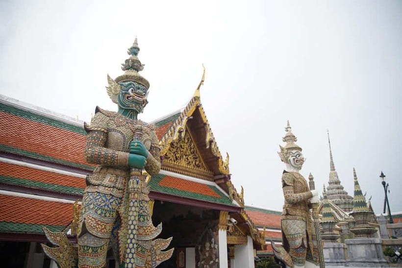 Bangkok: Grand Palace, Wat Pho, Wat Arun Sacred & Local Tour - Who this tour suits best (and who should consider a different option)