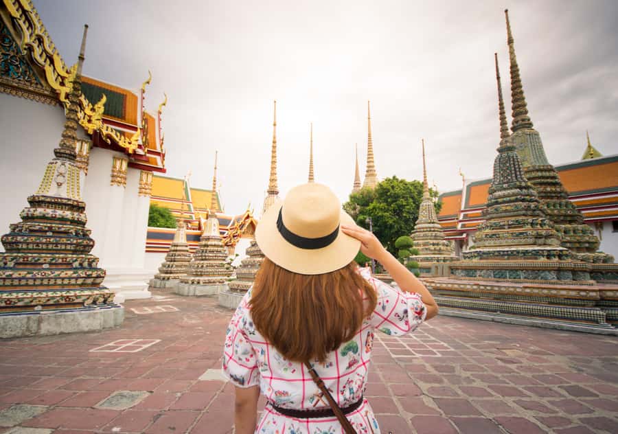 Bangkok: Grand Palace, Wat Pho with Mango Dessert Tastings - Wat Pho First: 1,000+ Buddha Images and the Roots of Thai Massage