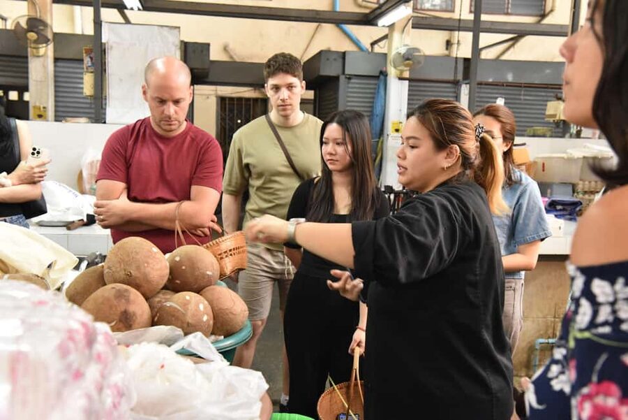 Bangkok: Hands-on Thai Cooking Class & Market Tour in Sathon - Suan Phlu meeting spot: close enough to actually feel the neighborhood