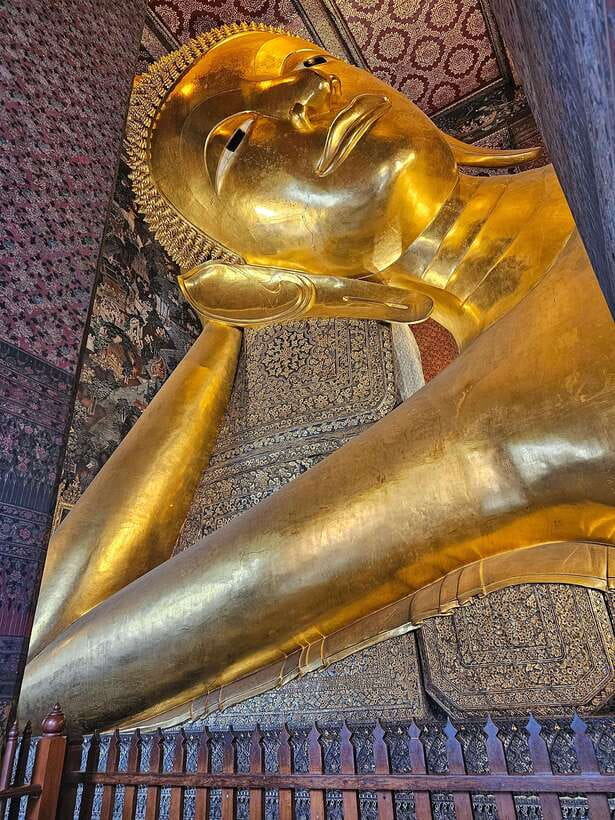 Bangkok History Temples Markets and Food Tasting - Temple sights plus street food in just four hours