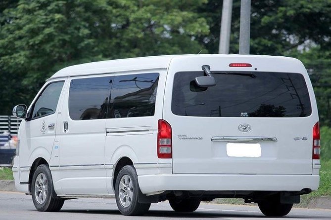 Bangkok hotel to Pattaya hotel transportation - Car vs. Mini Van: Comfort and Luggage Reality