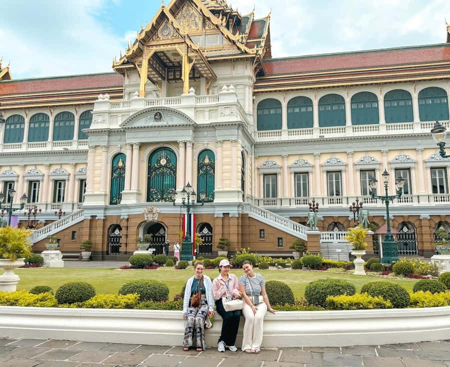 Bangkok: Iconic Temples Private Tour - Starting at Tha Chang Pier for a smooth temple sweep