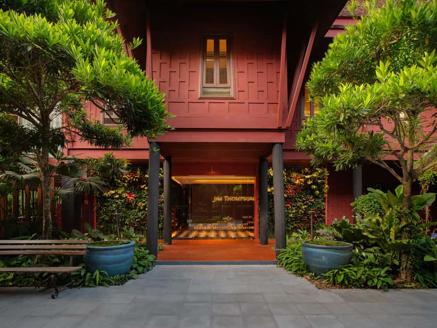 Bangkok: Jim Thompson, A Thai Restaurant F&B Packages - Menu Highlights: Popular Thai Dishes and Regional Variety