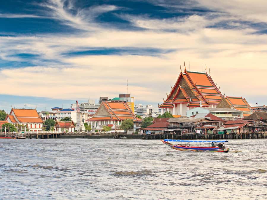 Bangkok: Khlong Toei Market & Bang Krachao Island Bike Tour - Khlong Toei Market in 45 minutes: big, local, and made for wandering