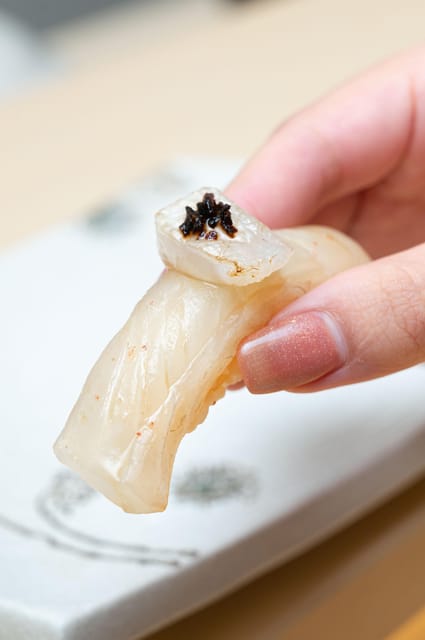 Bangkok: Koko Japanese Omakase - The atmosphere: intimate seating, focused dining, clear house rules