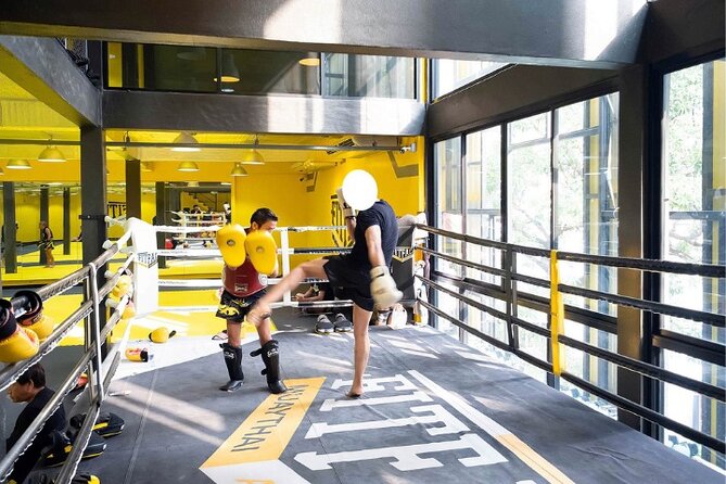Bangkok:Learn 1-1 Muay Thai + Free Muaythai Shorts & Hotel Pickup - Picking the right transportation option (and avoiding common headaches)