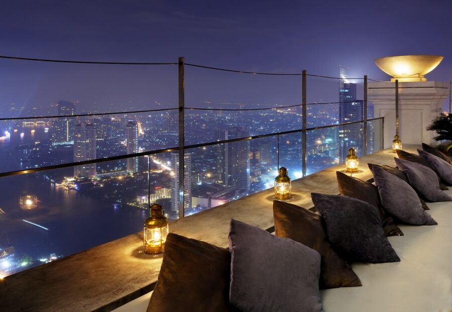 Bangkok: Lebua Rooftop Bar Reservation & Round-Trip Transfer - Small tactical tips that make your night better