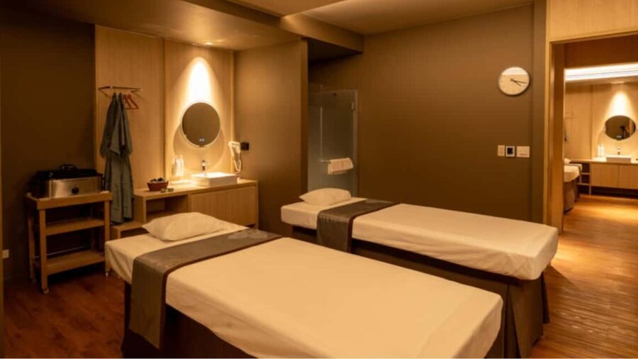 Bangkok: Let's Relax Spa Lumpini E-Voucher - Key things I’d note before you go