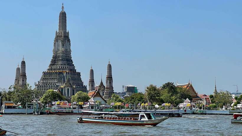 Bangkok: Longtail Boat Canal Tour to Wat Arun - Wat Paknam Phasi Charoen: the five-floor pagoda and emerald-glass top