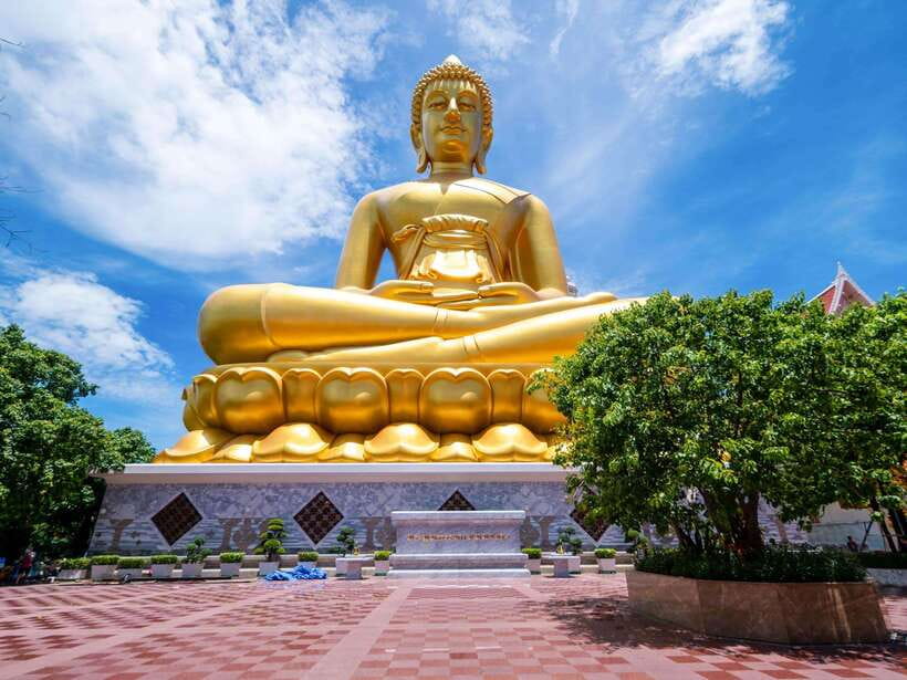 Bangkok: Longtail Boat Canal Tour to Wat Arun - Wat Arun (Temple of Dawn): guided viewing, river backdrop, and the fee you must budget