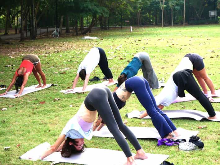Bangkok: Lumpini Park Yoga Experience - Key things to know before you go