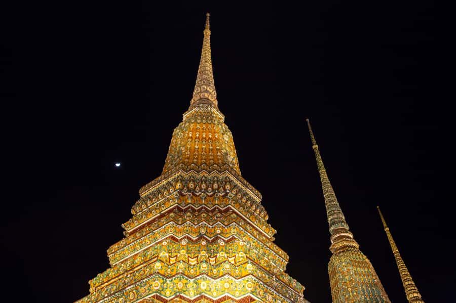 Bangkok: Markets, Temples and Food Night Tour by Tuk Tuk - Chinatown After Dark: Dessert and a Different Side of Bangkok