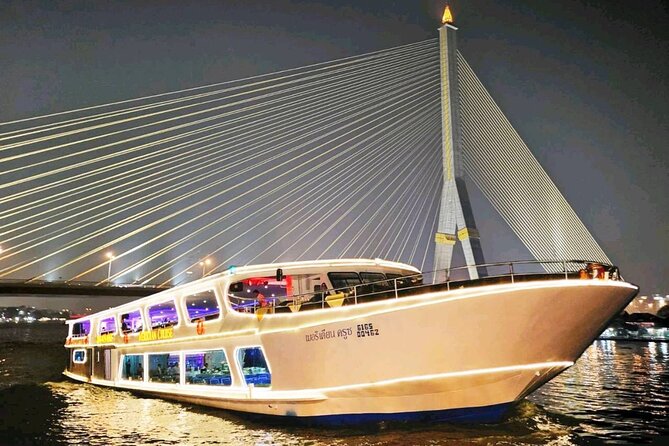 Bangkok Meridian Dinner Cruise from ICONSIAM - Food and drinks: what the buffet gives you (and what to watch for)