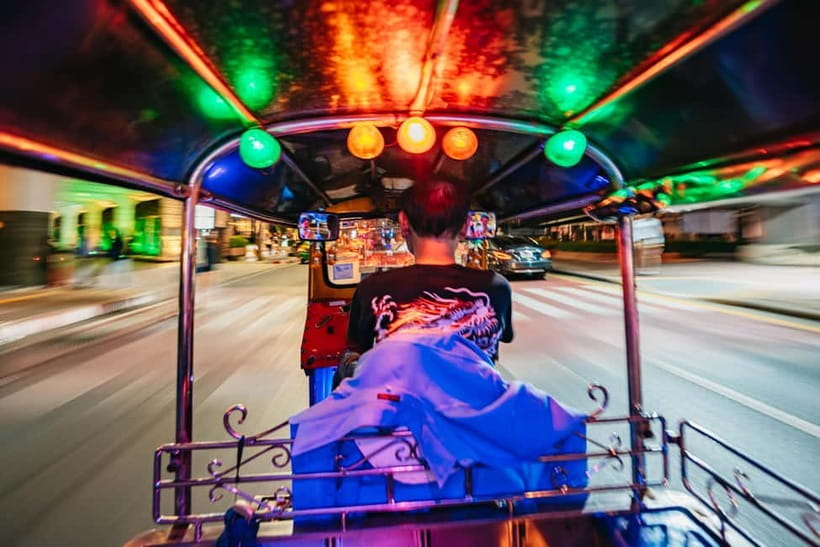 Bangkok: Midnight Food Tour by Tuk-Tuk - Key moments you’ll notice on this midnight tuk-tuk food tour