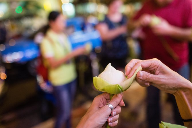 Bangkok Midnight Food Tuk Tuk Tour - Stop 2: Pathum Wan Is Where the Isaan Flavors Show Up