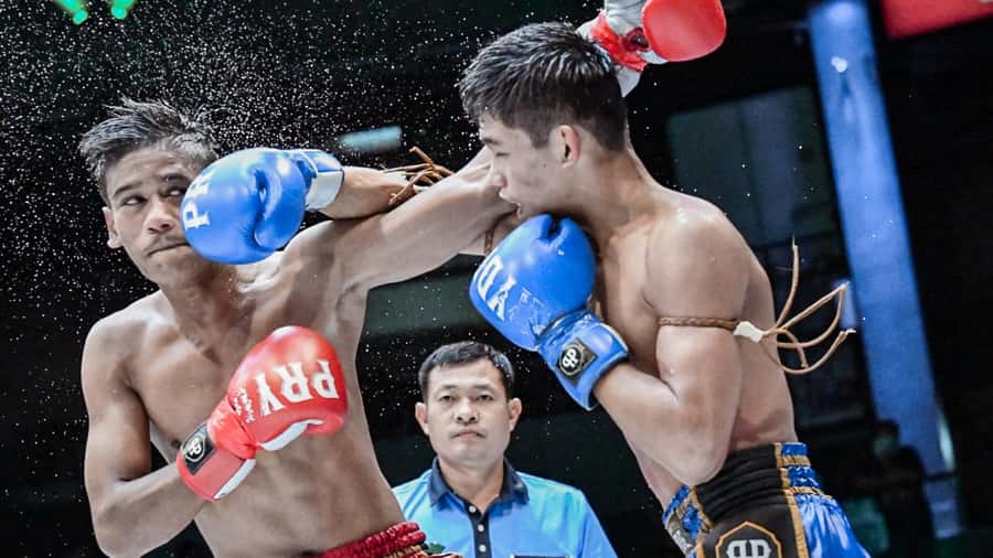 Bangkok:Muay Thai Boxing at Rajadamnern with Hotel Transfer - Should you book this Rajadamnern Muay Thai experience?