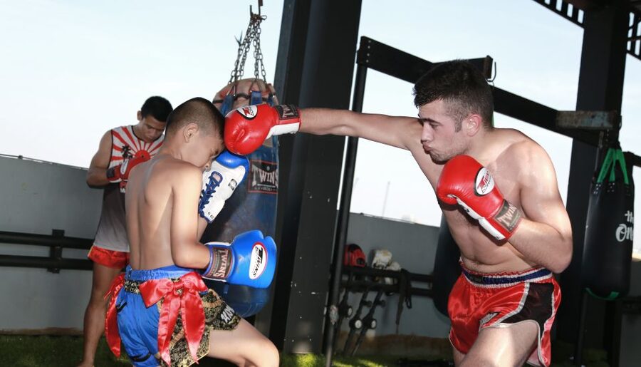 Bangkok: Muay Thai Boxing Class for Beginners - What Happens in Class: Warm-Up, Stance Work, and Pad Rounds