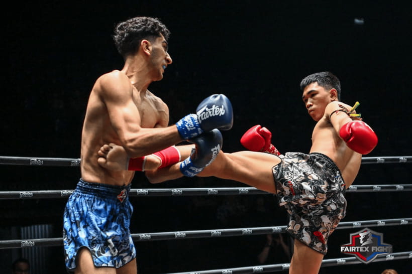 Bangkok: Muay Thai Match at Lumpinee Boxing Stadium - The Wai khru ram muay ritual: the moment everything shifts