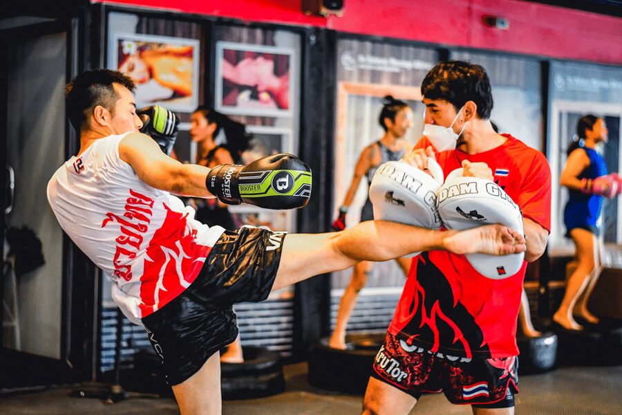 Bangkok: Muay Thai Training Class by Krudam Gym@Sukhumvit 36 - Price and value for a 90-minute duo private session