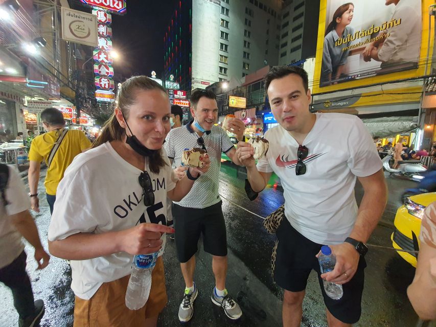 Bangkok: Must things to see in China town, Small group - Who should book this Bangkok Chinatown small-group walk?