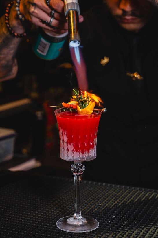 Bangkok: Na-oh Restaurant 5 & 9 Course Set Menu - Key things to know before you go