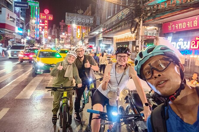 Bangkok Night Bike Tour -Hotel-pickup & Dinner - Kudi Chin and Khlong San: the Portuguese-descendant Kudi Jeen community