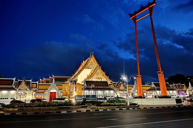 Bangkok Night Eats by Tuk Tuk - Hotel-pickup & Dinner - The Food-Forward Reality: How to Enjoy It Without Getting Overwhelmed